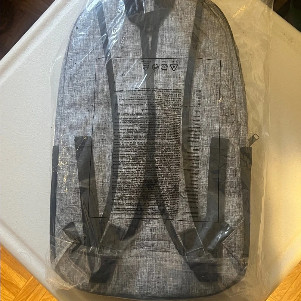 𝗕𝗮𝗰𝗸𝗽𝗮𝗰𝗸 𝗯𝘆 𝗝𝘂𝗺𝗽𝗺𝗮𝗻 - Picture 4 of 8